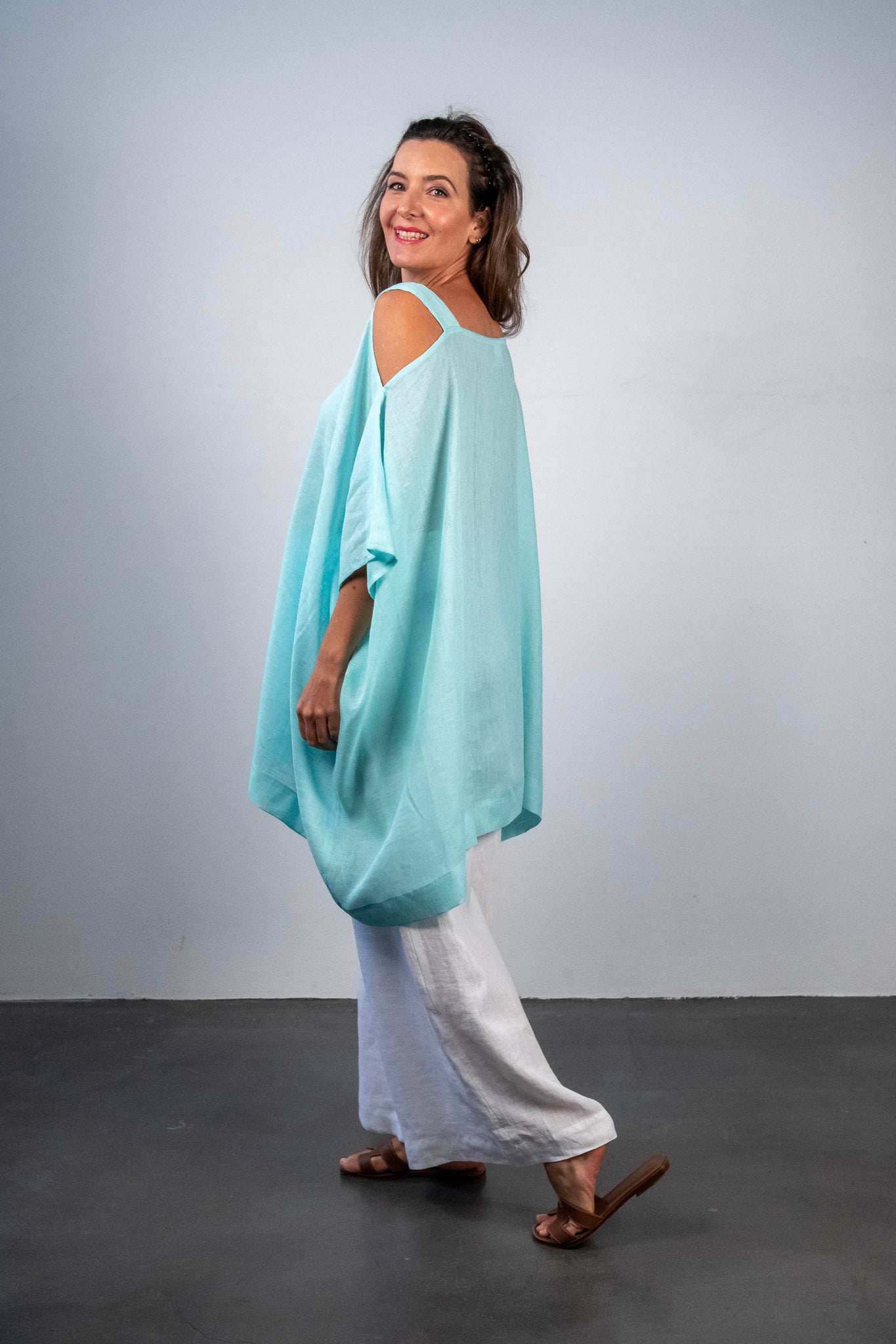 Venus Aqua Muslin