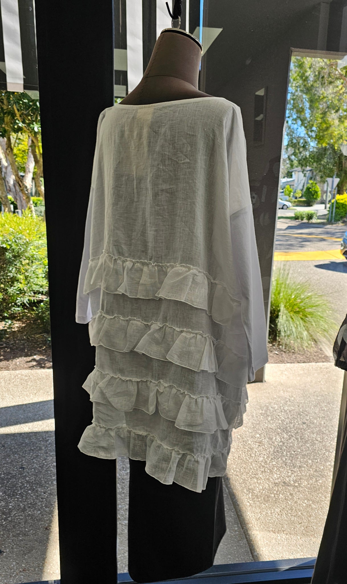 Pippa Linen