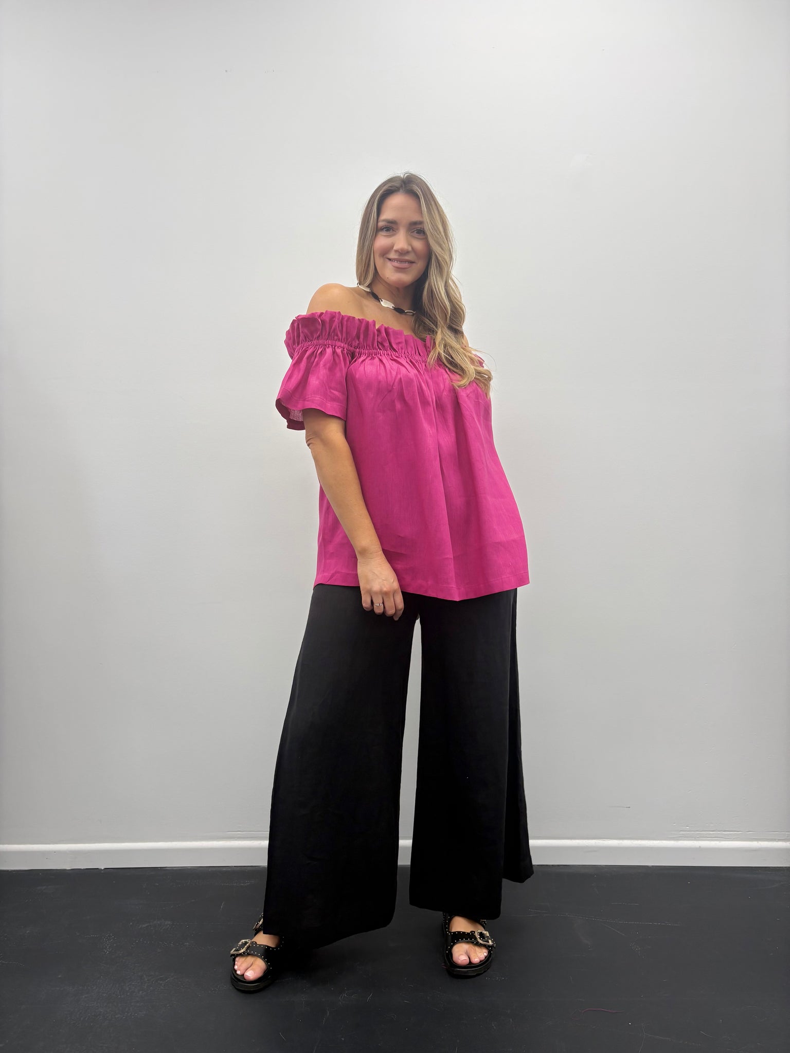 Lisa Fuschia